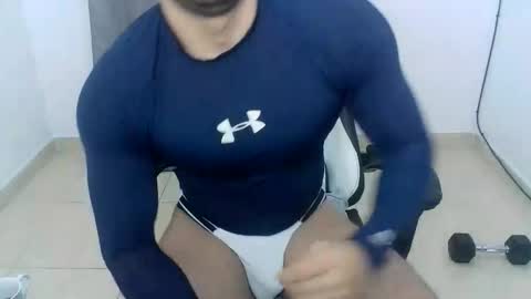 andres180950734 online show from October 6, 11:07 am