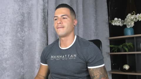 insta andres clark  online show from February 5, 9:07 pm