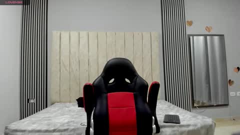 andres_stud online show from February 12, 5:13 am