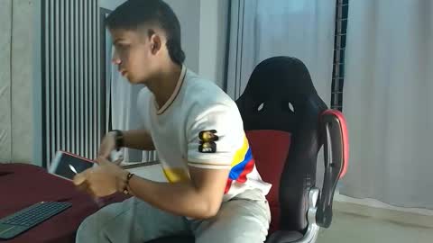 ANDRES  online show from September 29, 4:28 am