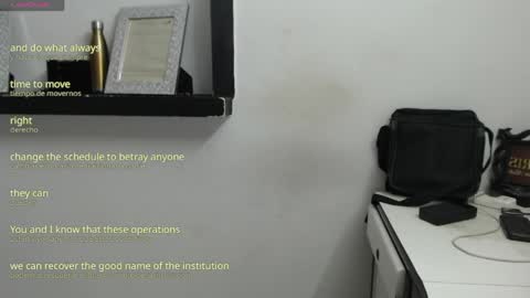 andrescoll25 online show from March 21, 1:43 am