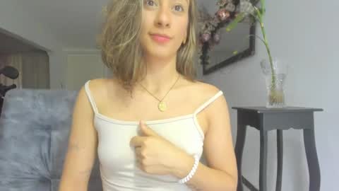 Isa  --------- online show from January 5, 11:22 pm