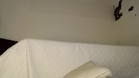 Snapshot of andrestorres0 chatting on July 2, 3:23 am Andres Torres online show from July 2, 3:23 am