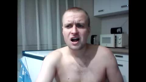 andrew3356577 online show from December 30, 12:22 am