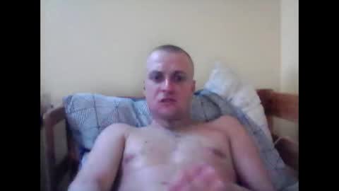 andrew3356577 online show from February 17, 2:26 pm