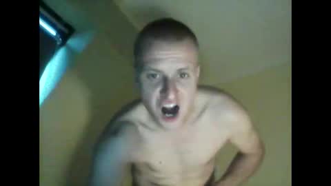 andrew3356577 online show from October 11, 4:05 pm