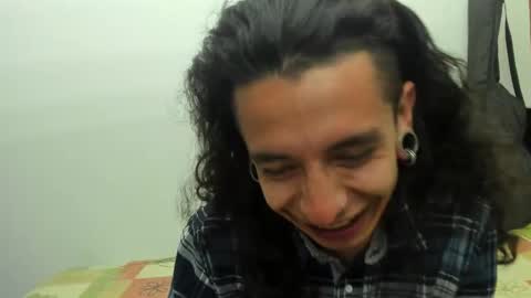 Snapshot of andrew_collins420 chatting on February 12, 11:20 pm Mugiwara online show from February 12, 11:20 pm