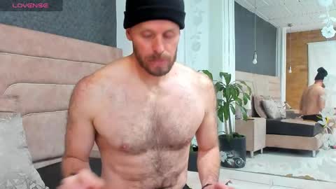 Snapshot of andrew_jackson42 chatting on March 7, 4:02 am andrew_jackson42 online show from March 7, 4:02 am