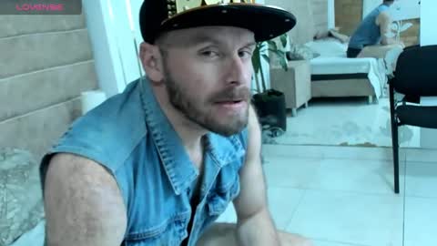 Snapshot of andrew_jackson42 chatting on March 11, 3:26 am andrew_jackson42 online show from March 11, 3:26 am