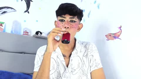 Snapshot of andrew_uwu_ chatting on December 23, 12:03 am ANDREW independent model online show from December 23, 12:03 am