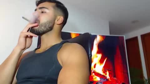 Snapshot of andrew_west_ chatting on December 29, 11:50 am ANDREW WEST online show from December 29, 11:50 am