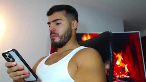 Snapshot of andrew_west_ chatting on December 30, 11:48 am ANDREW WEST online show from December 30, 11:48 am