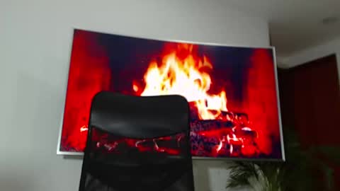 Snapshot of andrew_west_ chatting on January 18, 12:46 am ANDREW WEST online show from January 18, 12:46 am