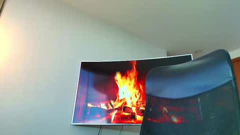 Snapshot of andrew_west_ chatting on February 17, 2:59 pm ANDREW WEST online show from February 17, 2:59 pm