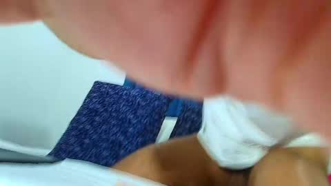 Snapshot of andrew_west_ chatting on February 18, 2:49 am ANDREW WEST online show from February 18, 2:49 am