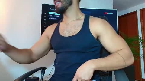 Snapshot of andrew_west_ chatting on March 3, 11:55 am ANDREW WEST online show from March 3, 11:55 am