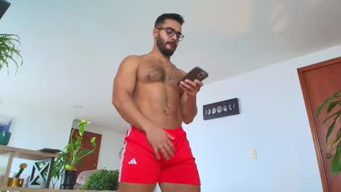 Snapshot of andrew_west_ chatting on October 12, 3:11 pm ANDREW WEST online show from October 12, 3:11 pm