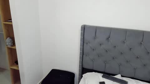 Snapshot of andrewadans02 chatting on October 29, 11:39 pm andrew online show from October 29, 11:39 pm