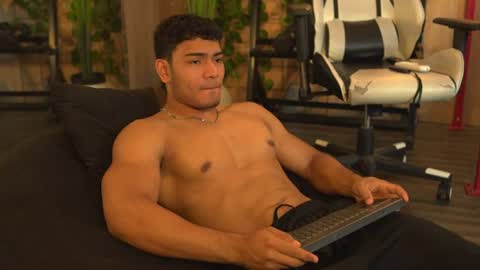 Andrew online show from July 3, 12:44 pm