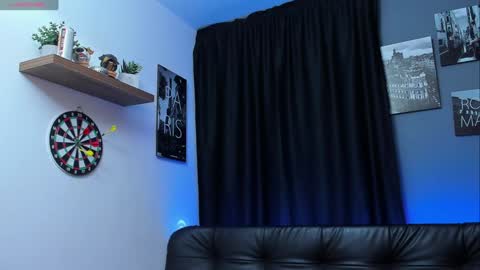 Andrew Diaz online show from December 21, 8:07 am