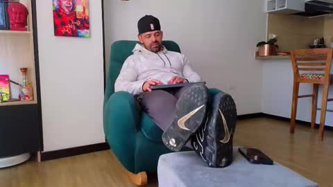 Andrew online show from November 5, 3:56 pm