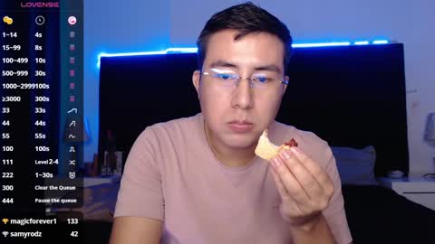 andrewmhilton_ online show from January 27, 5:58 am