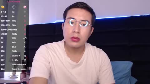 andrewmhilton_ online show from March 2, 5:36 pm