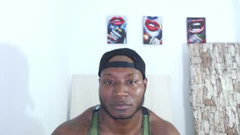 Snapshot of andrewoconnor__ chatting on May 3, 12:55 pm Andrew Oconnor online show from May 3, 12:55 pm