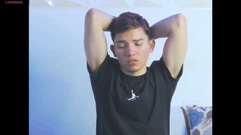 AndreWortix online show from December 2, 4:07 am