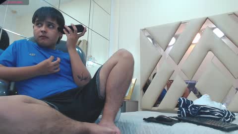 ANDREW online show from February 1, 6:08 pm