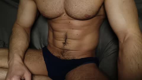 Snapshot of andreyhunk chatting on April 24, 9:34 am andreyhunk online show from April 24, 9:34 am