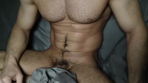 Snapshot of andreyhunk chatting on April 30, 8:31 am andreyhunk online show from April 30, 8:31 am
