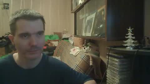 Snapshot of andreysmol chatting on January 19, 3:21 pm Andrey Andrei online show from January 19, 3:21 pm