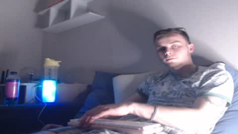 andrian_sweety online show from March 30, 8:10 pm