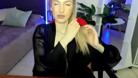 Snapshot of andrianabelle chatting on January 8, 6:54 pm andrianabelle online show from January 8, 6:54 pm