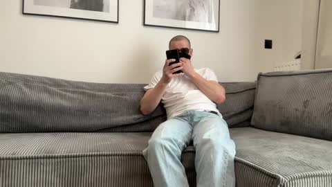 andrii3000 online show from April 19, 12:37 pm