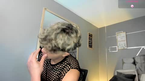 Snapshot of andrius_24 chatting on February 3, 1:19 pm online show from February 3, 1:19 pm