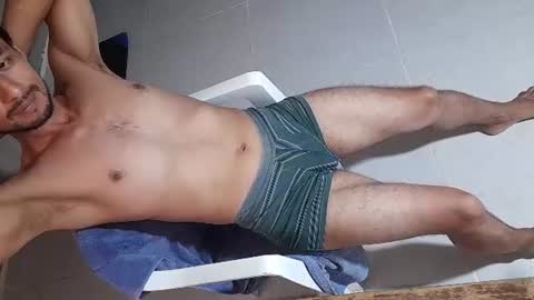 Snapshot of andru_sex1 chatting on July 6, 3:58 pm Andru online show from July 6, 3:58 pm