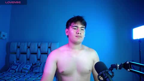 Andres online show from April 14, 2:50 am