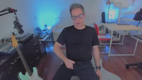 Andrew online show from September 17, 9:05 pm