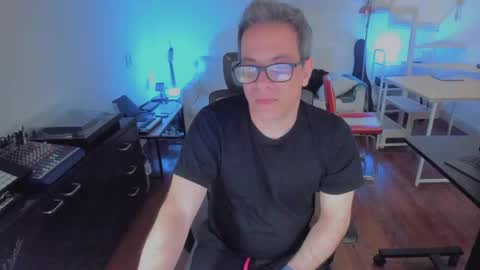 Andrew online show from October 5, 4:11 am