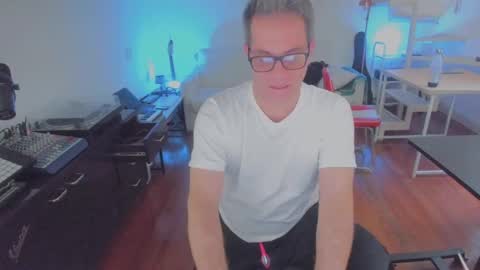 Andrew online show from October 5, 4:16 pm