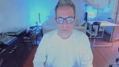 Andrew online show from November 1, 11:34 am