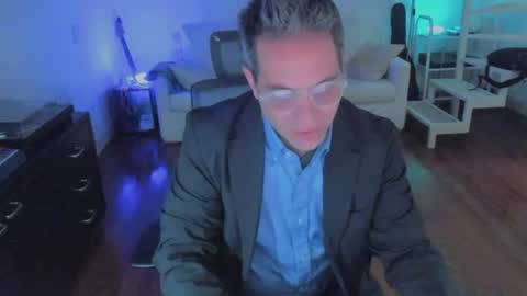 Andrew online show from July 10, 2:41 pm