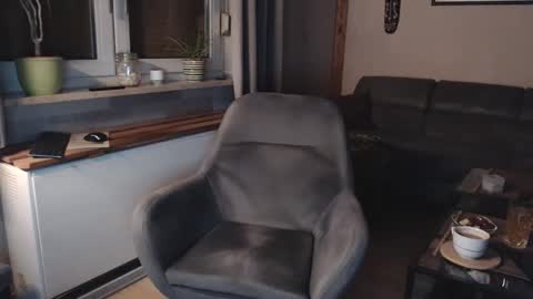 Andy online show from April 12, 12:48 am