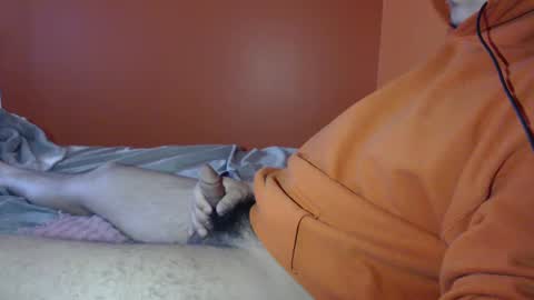 Snapshot of andy___1017 chatting on December 9, 5:29 am andy___1017 online show from December 9, 5:29 am