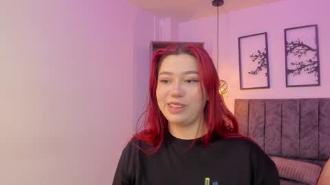 Snapshot of andy_and_emma chatting on December 4, 12:47 pm andy_and_emma online show from December 4, 12:47 pm