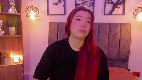 Snapshot of andy_and_emma chatting on December 11, 3:58 pm andy_and_emma online show from December 11, 3:58 pm