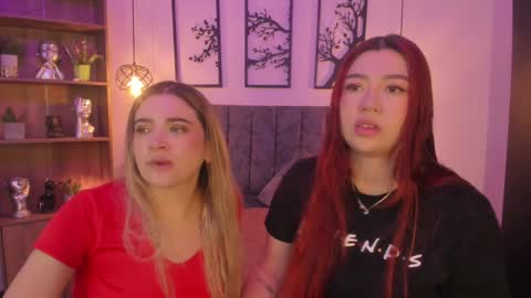 Snapshot of andy_and_emma chatting on December 18, 12:51 pm andy_and_emma online show from December 18, 12:51 pm