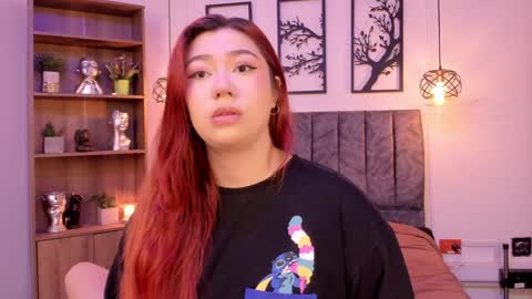 Snapshot of andy_and_emma chatting on December 26, 12:49 pm andy_and_emma online show from December 26, 12:49 pm